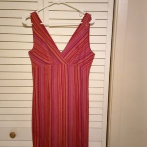 Ladies mid length sleeveless sun dress.  Size 5/6.